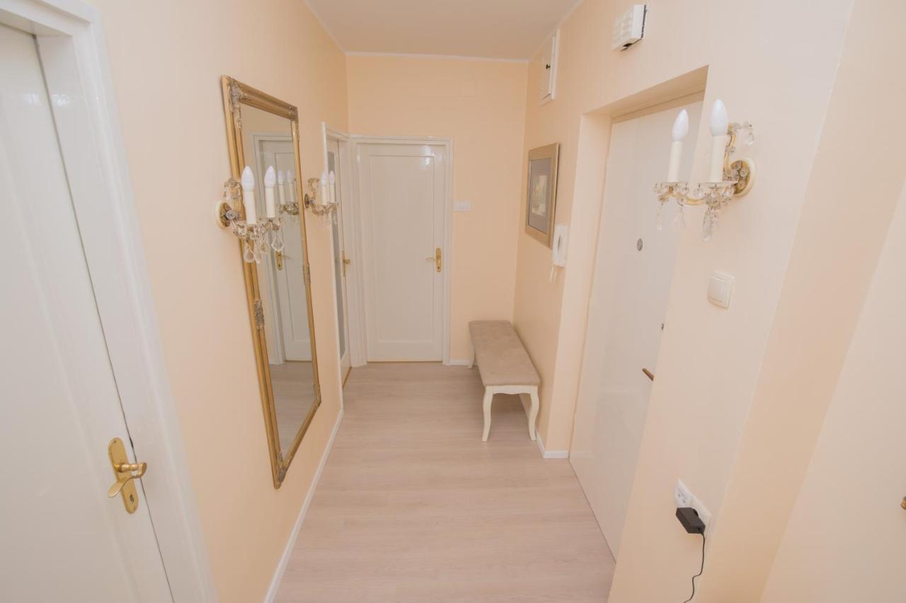 Apartment La Casa - Sebenico ชิเบนิก ภายนอก รูปภาพ